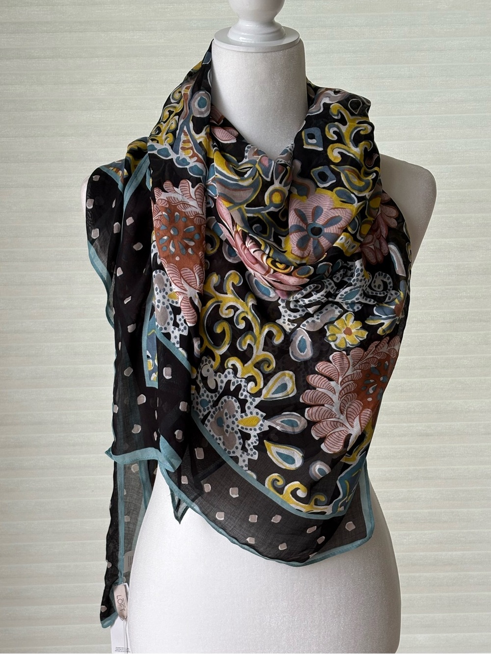 NWT Floral Pattern Lightweight Large Square Scarf - Black, Pink, Yellow, Blue